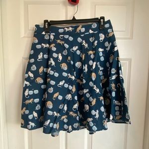 Playful kitten skirt. NWOT